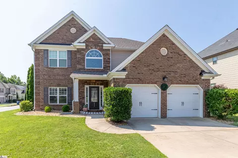 803 E Holloway Dr, Woodruff, SC 29388