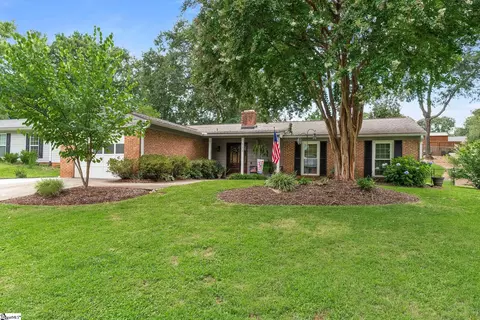 111 Burlington Ave, Greer, SC 29650
