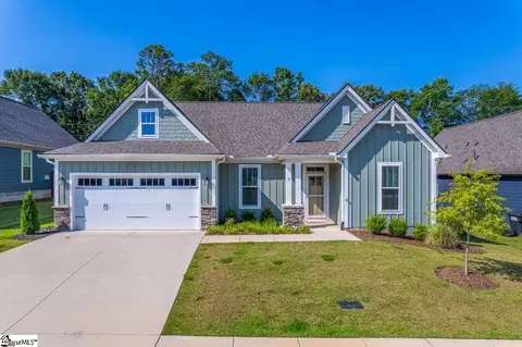 7 Ridgebury Pl, Greenville, SC 29607