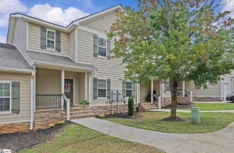 507 E Perkins Creek Rd, Seneca, SC 29678