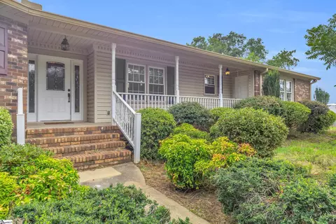 1806 Fork Shoals Rd, Greenville, SC 29605
