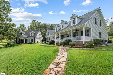 914 Mcelhaney Rd, Travelers Rest, SC 29690