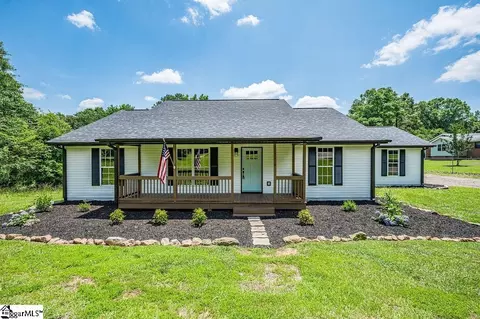 1016 Scott Rd, Anderson, SC 29621