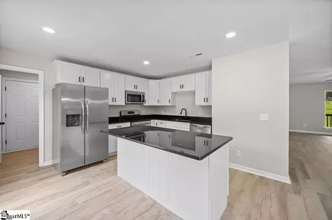 Kitchen - 1016 Scott Rd, Anderson, SC 29621 photo 1 of 3