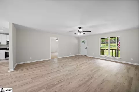 Living - 1016 Scott Rd, Anderson, SC 29621 photo 2 of 2