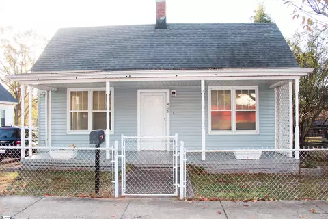 419 Fairview St, Fountain Inn, SC 29644