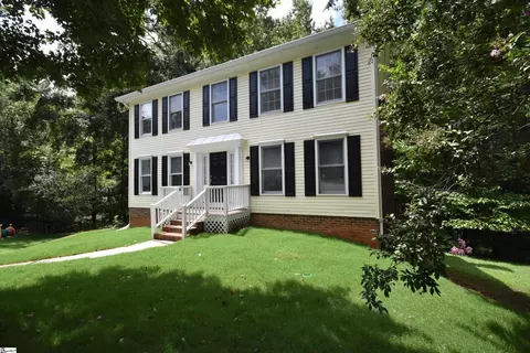 511 Foxhound Rd, Simpsonville, SC 29680