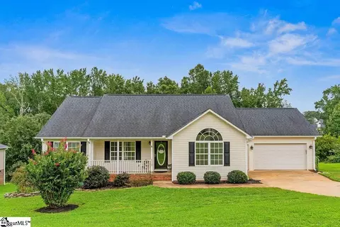 808 N Alderwood Rd, Woodruff, SC 29388