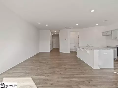 46 Sunriff Ct, Greer, SC 29651 photo 9