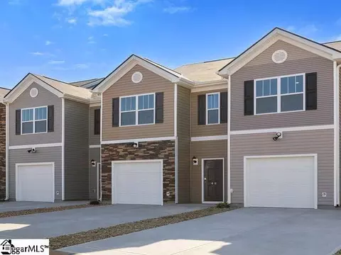 48 Sunriff Ct, Greer, SC 29651 photo 2