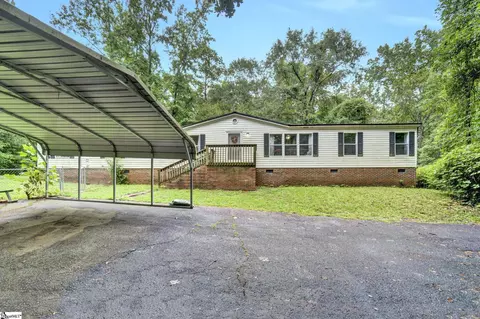427 Whitt Rd, Piedmont, SC 29673