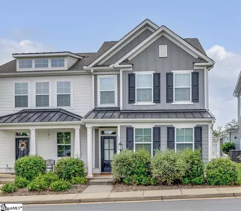 113 Noble St, Greer, SC 29651