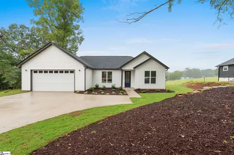 369 Tigerville Rd, Travelers Rest, SC 29690