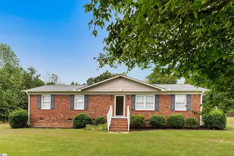 921 Barnado Rd, Union, SC 29379