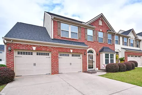 41 Irvington Dr, Greer, SC 29650
