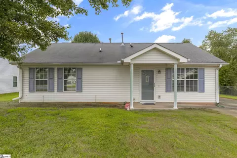 108 Grape Arbor Way, Fountain Inn, SC 29644