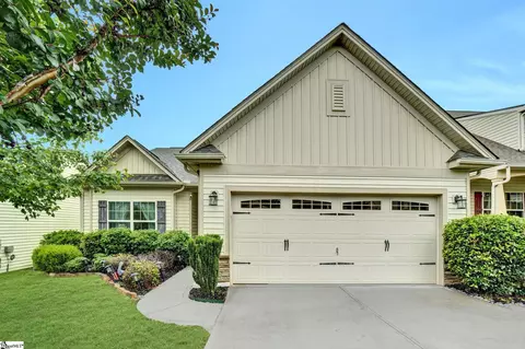104 Penrith Ct, Simpsonville, SC 29681