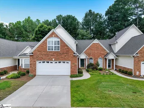 664 Ivybrooke Ave, Greenville, SC 29615