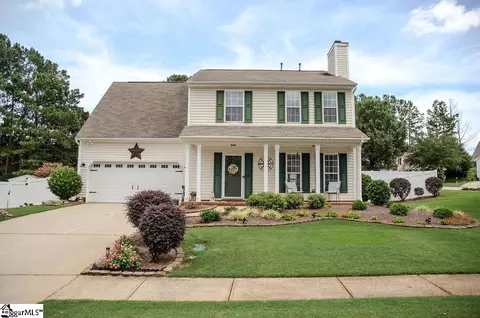 11 Stapleford Park Dr, Greenville, SC 29607
