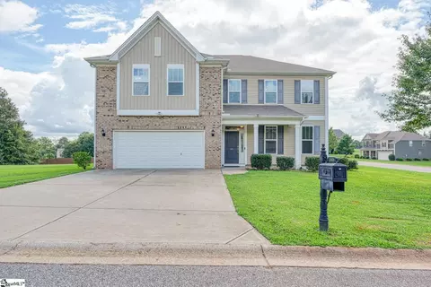 145 Rushing Waters Dr, Inman, SC 29349