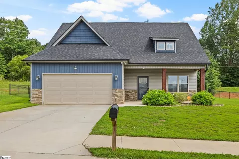 100 Hershey Dr, Piedmont, SC 29673
