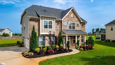 606 N Meadows Ln, Easley, SC 29642