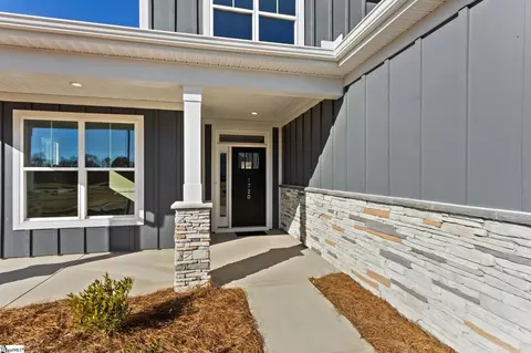 1720 Constitution Ln, Moore, SC 29369 photo 2