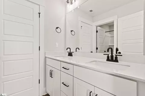 1720 Constitution Ln, Moore, SC 29369 photo 24