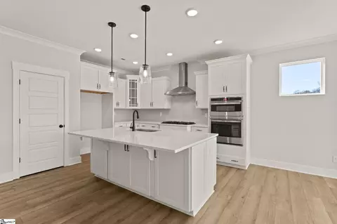 1720 Constitution Ln, Moore, SC 29369 photo 7