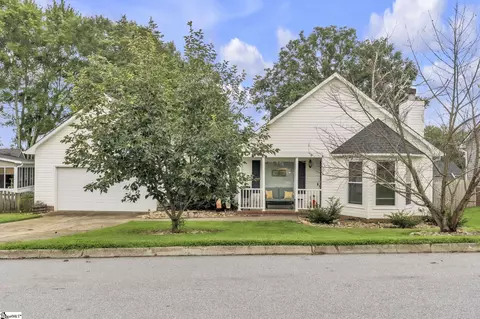 30 Northfield Ln, Simpsonville, SC 29681