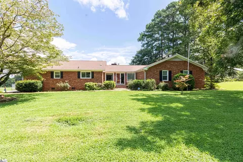 614 Bethany Church Rd, Moore, SC 29369