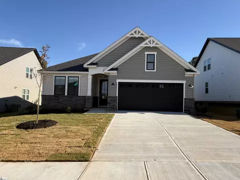 116 Tiger Lily Dr, Anderson, SC 29621