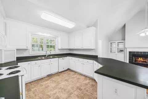 Kitchen - 800 Old Cedar Rock Rd, Easley, SC 29640 photo 1 of 3
