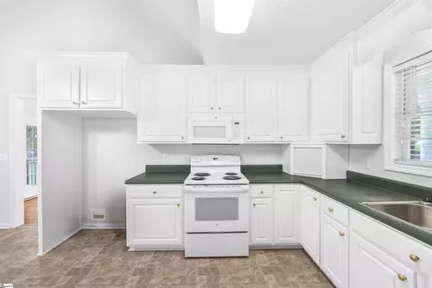 Kitchen - 800 Old Cedar Rock Rd, Easley, SC 29640 photo 3 of 3