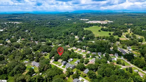 View/Area - 203 Phillips Ave, Easley, SC 29640 photo 3 of 7