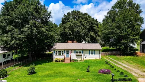 View/Area - 203 Phillips Ave, Easley, SC 29640 photo 1 of 7