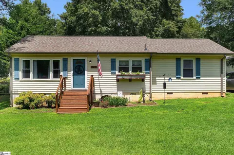 Exterior - 203 Phillips Ave, Easley, SC 29640 photo 1 of 8