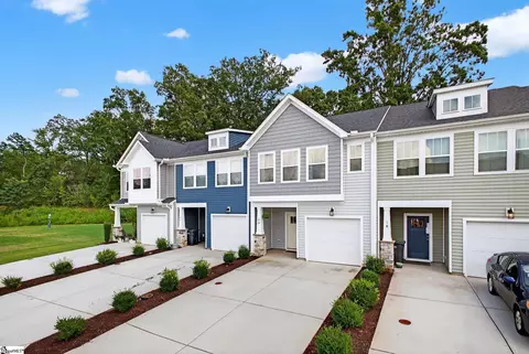 20 Mardale Ln, Greenville, SC 29609