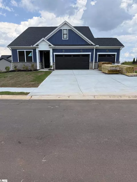 209 Tiger Lily Dr, Anderson, SC 29621