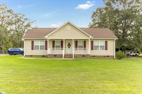 45 Barnett Rd, Lyman, SC 29365
