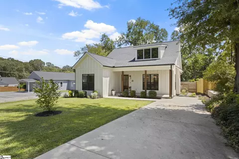 28 N Vance St, Greenville, SC 29611