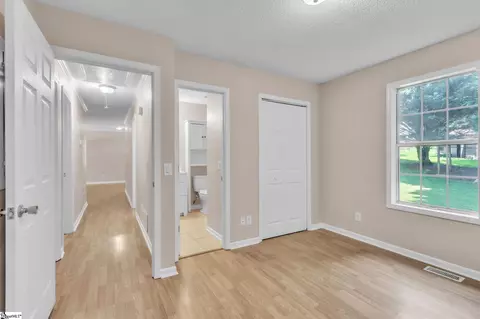 Entry Way - 110 Nottingham Ln, Easley, SC 29640 photo 2 of 2
