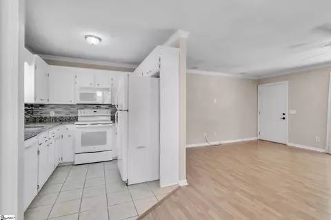 Other - 110 Nottingham Ln, Easley, SC 29640 photo 4 of 7
