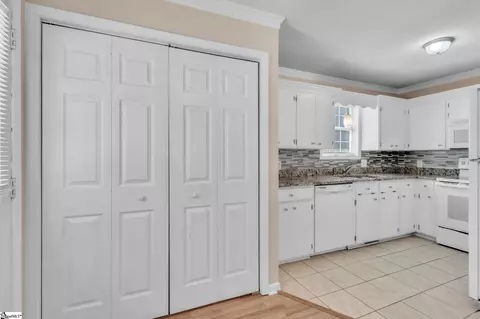 Other - 110 Nottingham Ln, Easley, SC 29640 photo 3 of 7