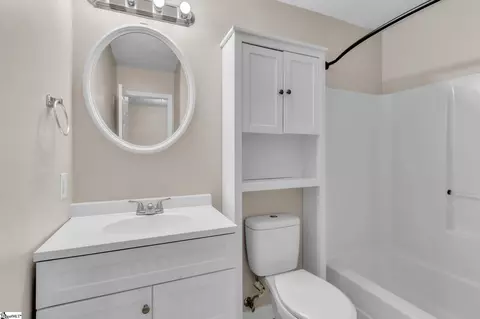 Bath - 110 Nottingham Ln, Easley, SC 29640 photo 2 of 2