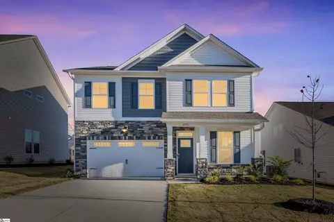 2033 Halton Oaks Dr, Spartanburg, SC 29303