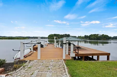 207 Suttles Rd, Inman, SC 29349