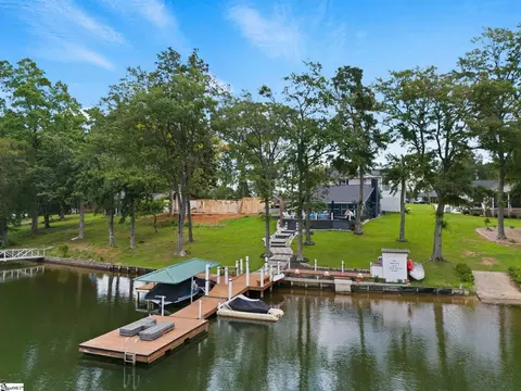 207 Suttles Rd, Inman, SC 29349