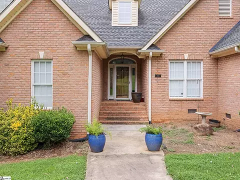 387 Congaree Rd, Roebuck, SC 29376
