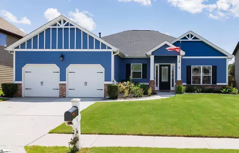 8 Dandie Dr, Simpsonville, SC 29680